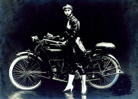 Nattens Datter (Kay van der Aa Kühle, DK, 1915)